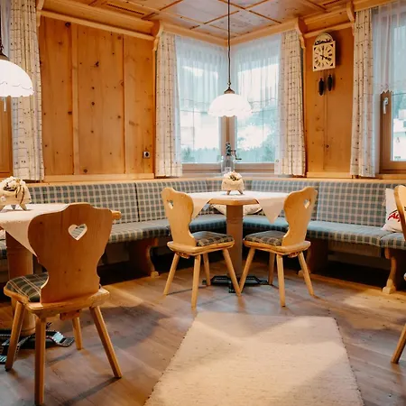 Garni Alpenhof Hotel Ischgl