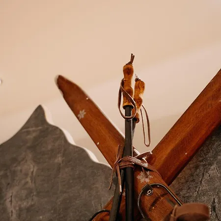 Garni Alpenhof Hotel 4*