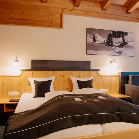 Hotel Garni Alpenhof