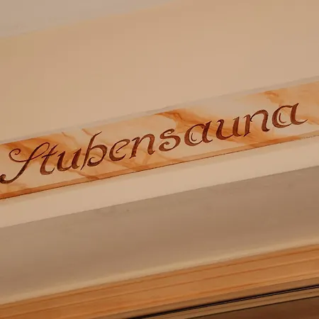 Hotel Garni Alpenhof Ischgl