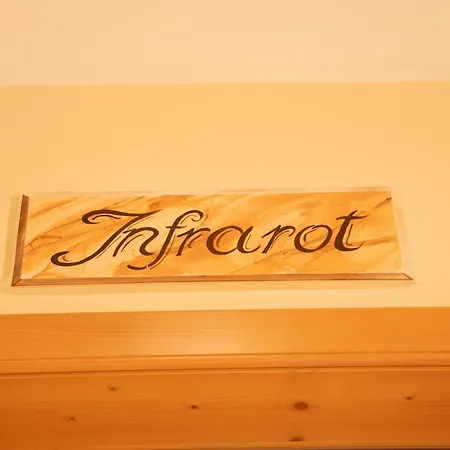 Hotel Garni Alpenhof 4*