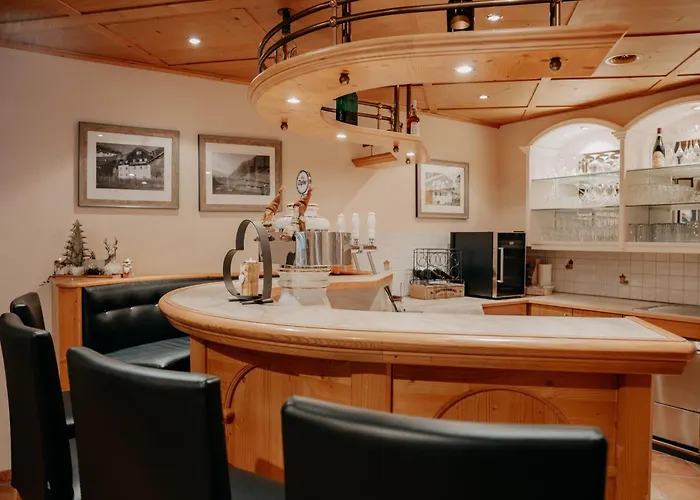 Hotel Garni Alpenhof 4*