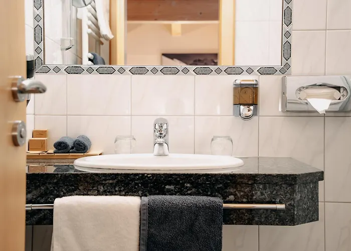 Hotel Garni Alpenhof