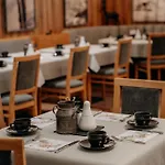 Garni Alpenhof 4* Ischgl