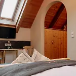 Hotel Garni Alpenhof 4*