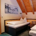 Szálloda Garni Alpenhof Ischgl