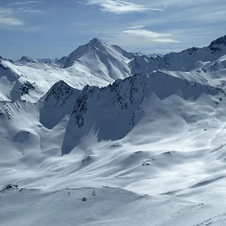 Garni Alpenhof 4* Ischgl