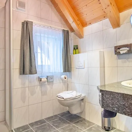 Hotel Garni Alpenhof Ischgl