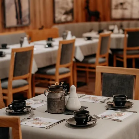 Garni Alpenhof 4* ايشجل