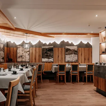 Garni Alpenhof 이스크글