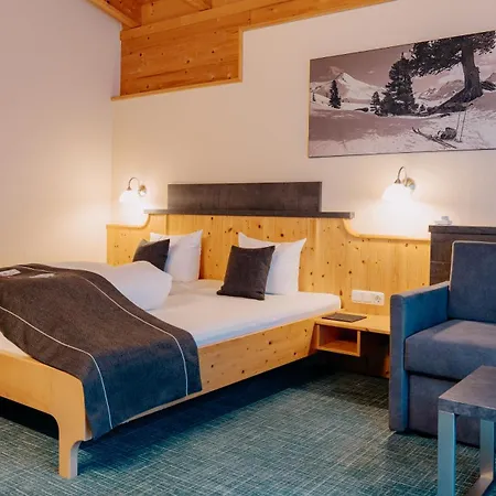 فندق Garni Alpenhof ايشجل