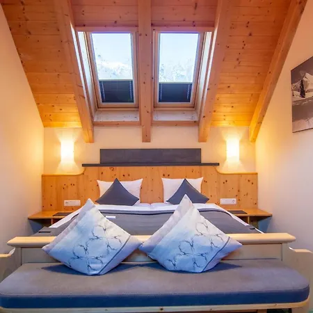 加尼阿彭霍夫酒店 酒店 伊施格尔